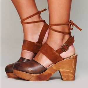 Free People Belmont clog